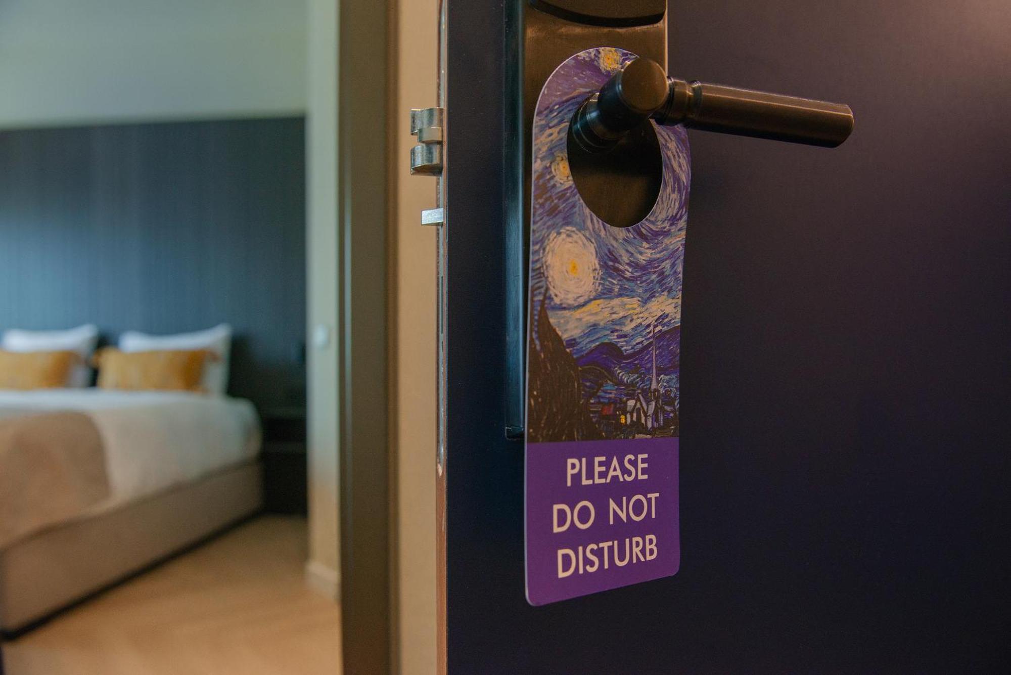 Deluxe King Room,1613411215:JPEG